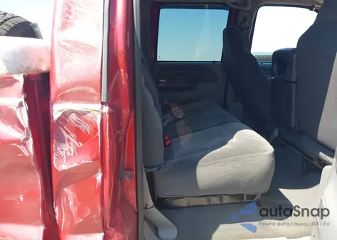 2002 Ford Super Duty F-250 Lariat/Xl/Xlt z USA, uszkodzony, nr VIN 1FTNW21F12EB85684